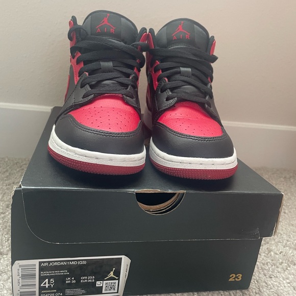 Air Jordan 1 mid - Picture 4 of 5